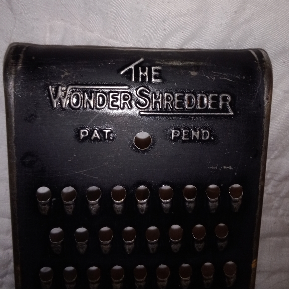 The Wonder Shredder Mid Century Modern Cheese Shredder Decor - Picture 2 of 4